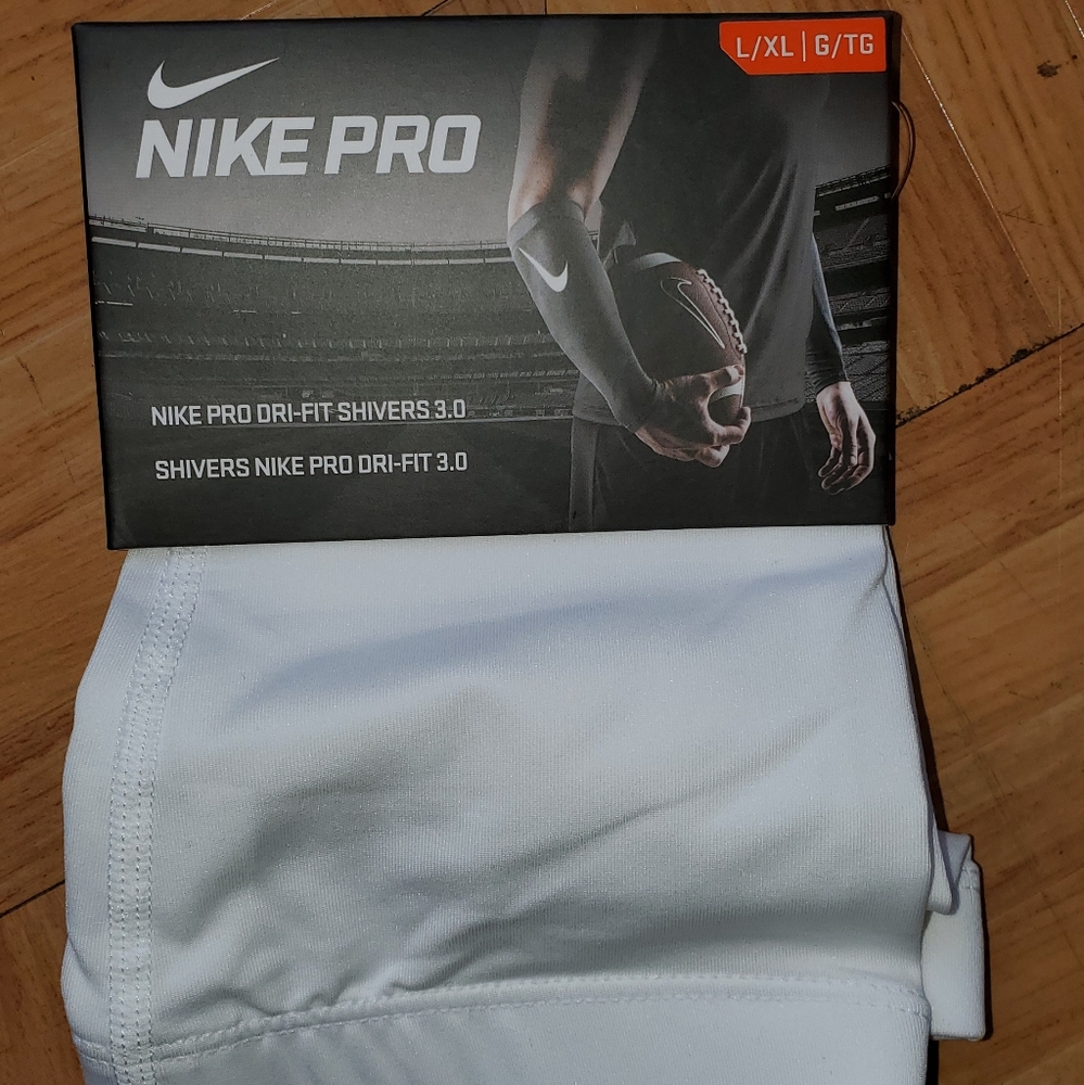 Nike Pro Dri Fit Shivers Football Sleeve  L XL NWT